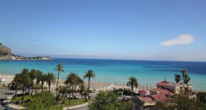 mondello sea view beach apartment, Palermo